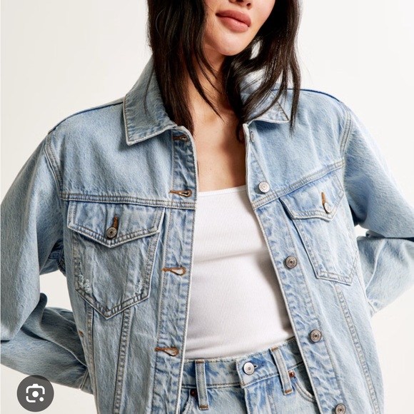 Abercrombie & Fitch Light Blue Jean Jacket - Picture 1 of 8